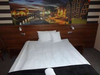 Отели типа «постель и завтрак» Pro Bed & Breakfast Osielsko Двухместный номер с 1 кроватью-1
